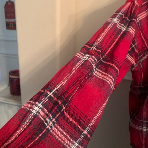 Women’s Medium Lined Plaid Red Flannel Button Up Shirt, P2P 21, Preloved - Picture 3 of 10